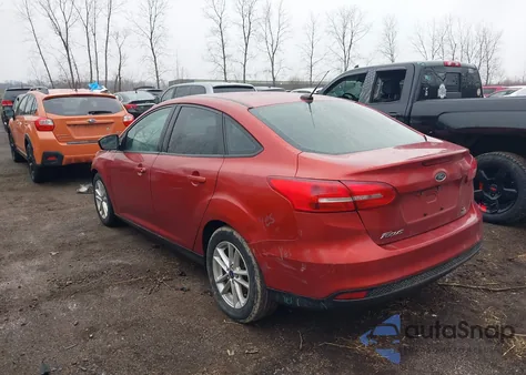 2018 Ford Focus Se z USA, uszkodzony, nr VIN 1FADP3FE2JL290961